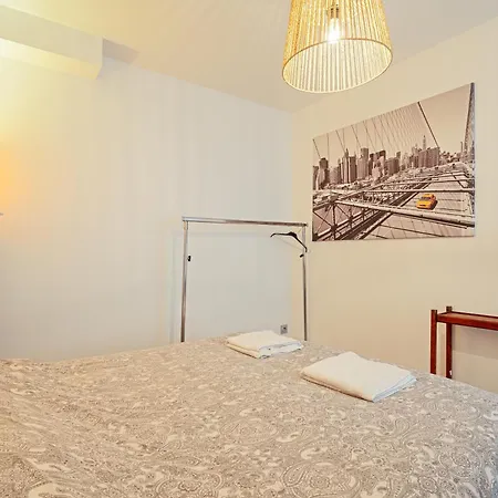 - Proche Ste Anne Apartment